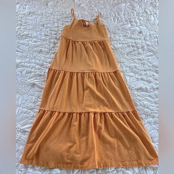 Old Navy Tiered Maxi Dress - Picture 1 of 9